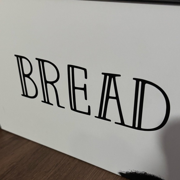 Farmhouse Style Bread box, white finish with black detail & distressed gray lid - Picture 2 of 9